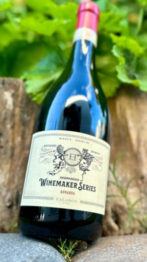 Hermandad Bonarda Winemakers series