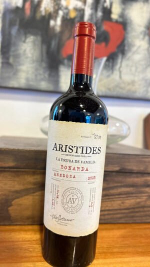 Arístides Estiba de Familia Bonarda