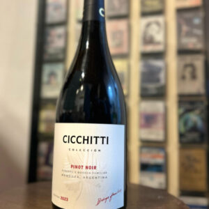 Cicchitti Cosecha Familiar Pinot Noir